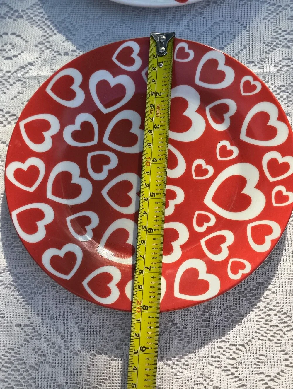 Set of 4 Studio 33 Valentine's Hearts Salad Plates